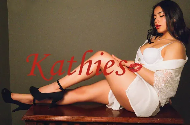 OnlyFans cuenta kathie_sky header 2