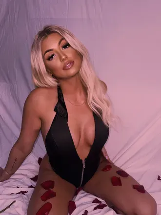 OnlyFans cuenta blondebadd1e avatar 1