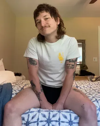 OnlyFans account  slackingoffnyc avatar 1