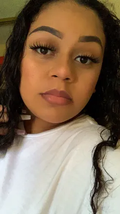 OnlyFans cuenta curly_mamii header 2