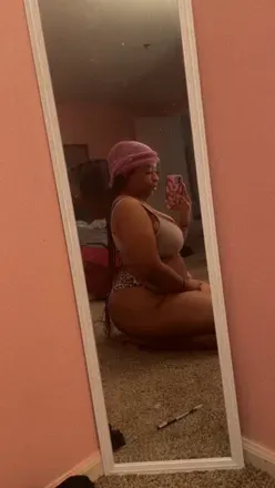 OnlyFans cuenta honeyandpeachess avatar 1