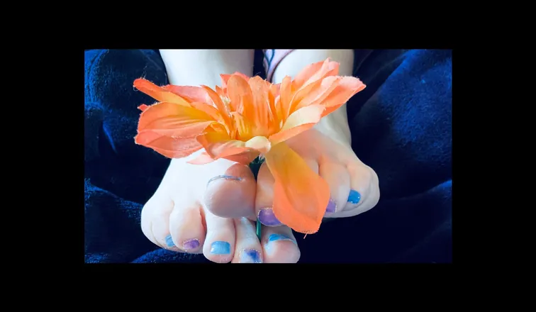 OnlyFans cuenta flaming_tootsies header 2