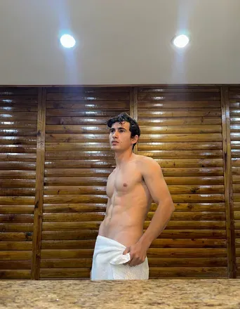 OnlyFans cuenta cristhianpaz16 header 2