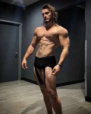 OnlyFans cuenta retroaesthetic avatar 1