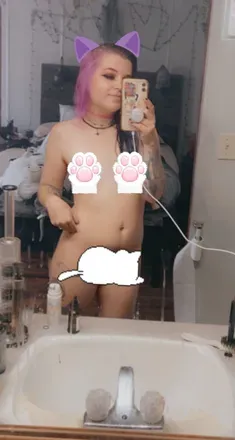 OnlyFans cuenta ssistersalviaa avatar 1