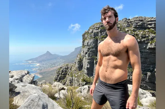 OnlyFans account  nine_inside header 2