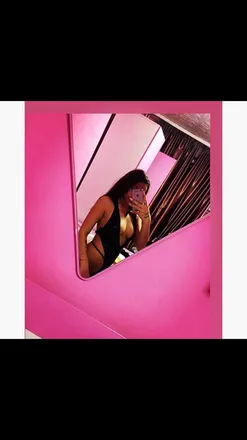 OnlyFans cuenta andreeanic69 header 2