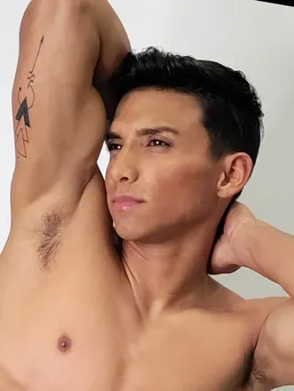 OnlyFans account  bennyoficial avatar 1