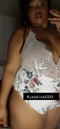OnlyFans account  urfavstoner header 2