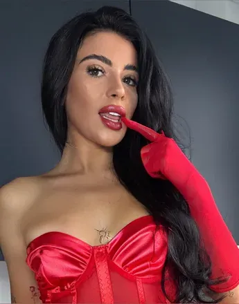 OnlyFans account  laylala123 avatar 1
