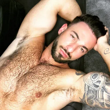 OnlyFans cuenta thecalabrianboy avatar 1