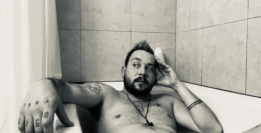 OnlyFans cuenta frenchiz1 header 2