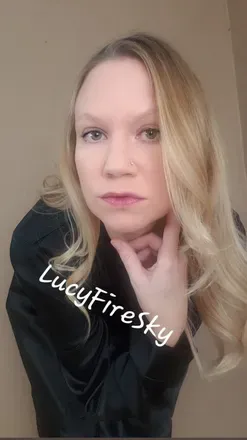 OnlyFans cuenta lucyfiresky avatar 1