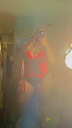 OnlyFans account  trappoose avatar 1