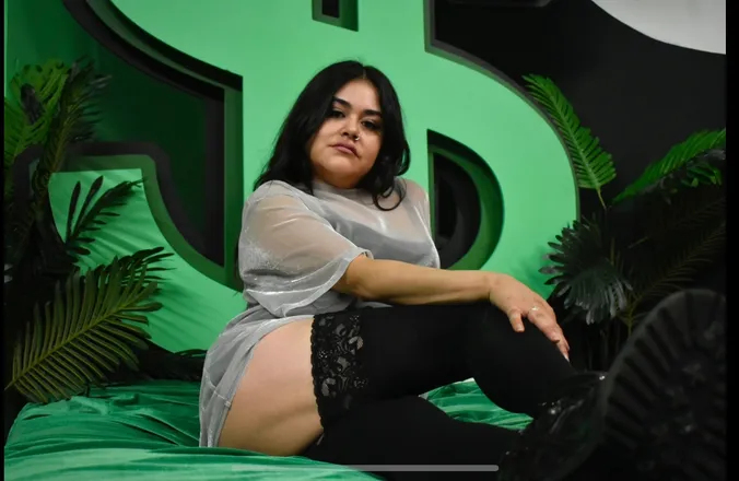 OnlyFans cuenta loliyumz header 2