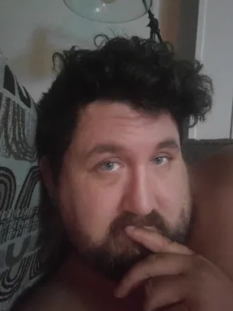OnlyFans cuenta mrblueyes69 header 2