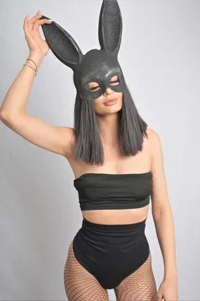 OnlyFans account  sweetamira avatar 1