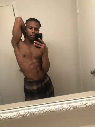 OnlyFans cuenta underyorock avatar 1