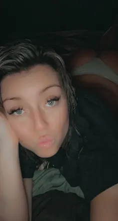 OnlyFans cuenta carriebrockk header 2