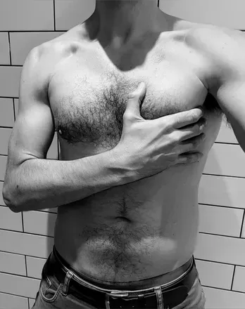 OnlyFans account  thenewb13 avatar 1