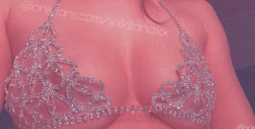 OnlyFans cuenta xxkitanaxx header 2