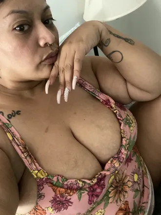 OnlyFans cuenta mmmzlala86 header 2