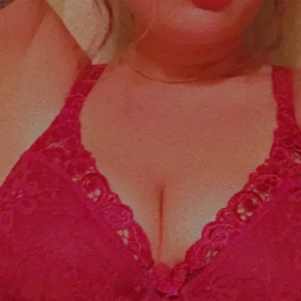 OnlyFans account  laney_looo avatar 1
