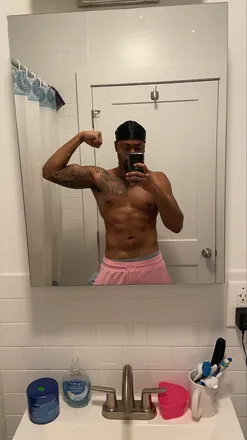 OnlyFans account  callmedaddyinstead header 2