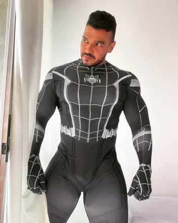 OnlyFans cuenta miguelvgas header 2