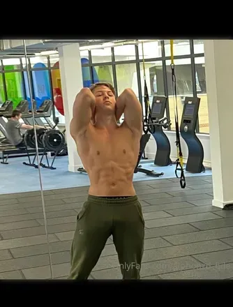 OnlyFans cuenta alphonzo_bde header 2