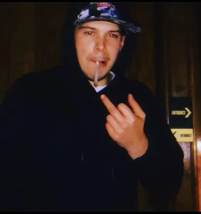 OnlyFans account  potheadjonesy header 2