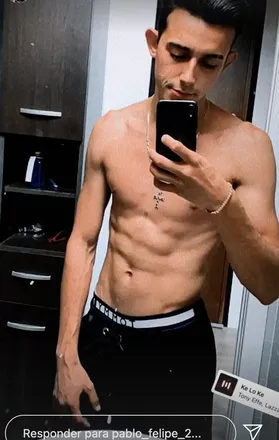 OnlyFans cuenta pet1erm header 2