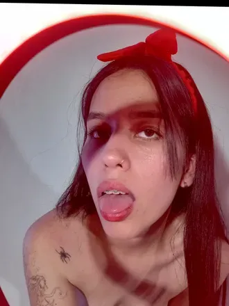 OnlyFans cuenta isha_pe avatar 1