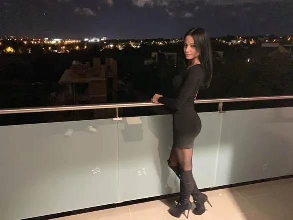 OnlyFans cuenta kitten00 header 2