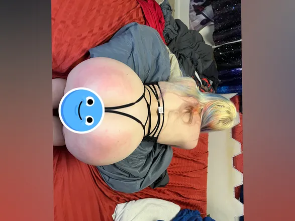 OnlyFans cuenta sylloves2play header 2