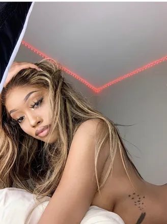 OnlyFans cuenta latoya_baker header 2