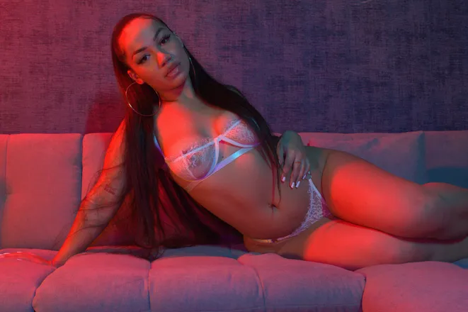 OnlyFans cuenta yoursweet1 header 2