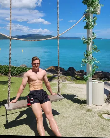 OnlyFans cuenta budgiie header 2