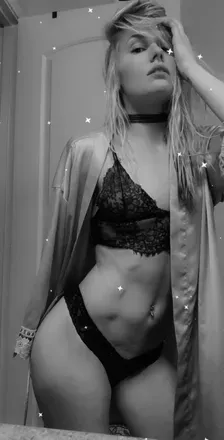 OnlyFans cuenta raieraiee avatar 1