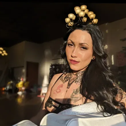 OnlyFans cuenta kayfaith header 2