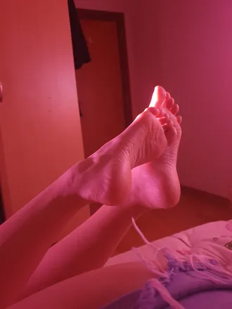 OnlyFans cuenta chloeng header 2