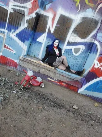 OnlyFans cuenta livingdeadgirl92 header 2