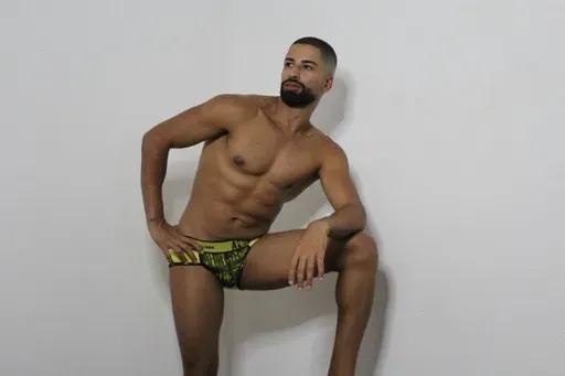 OnlyFans cuenta rafavarjao header 2