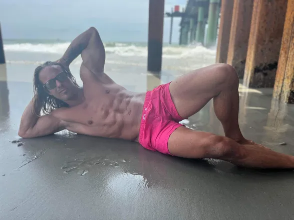 OnlyFans cuenta thesilasexperience header 2