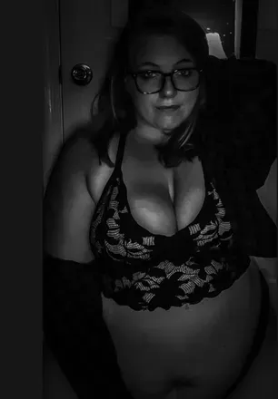 OnlyFans cuenta l.ash.8 header 2