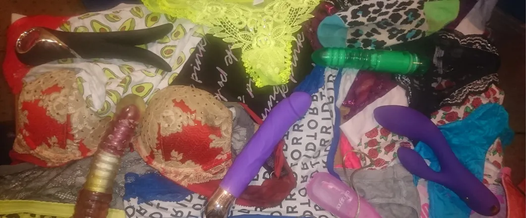 OnlyFans cuenta storageunitpanties header 2
