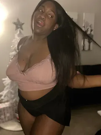 OnlyFans account  itshoneybee avatar 1