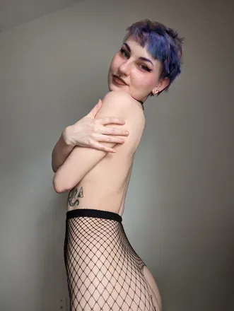 OnlyFans cuenta cheekynova avatar 1