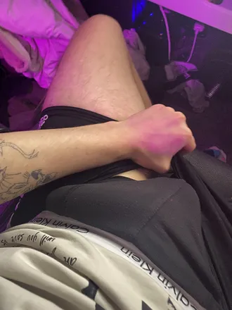OnlyFans cuenta flynn.knox header 2