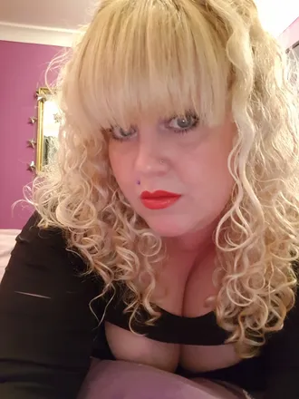 OnlyFans cuenta beachase header 2